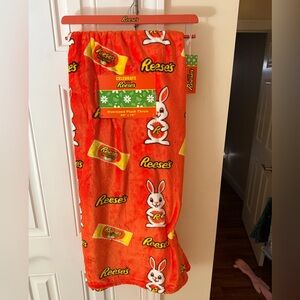 Celebrate With Reese’s Easter Bunny Rabbit Oversized Plush Throw Blanket